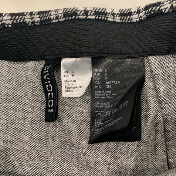 HM Plaid Skirt - Picture 3 of 3